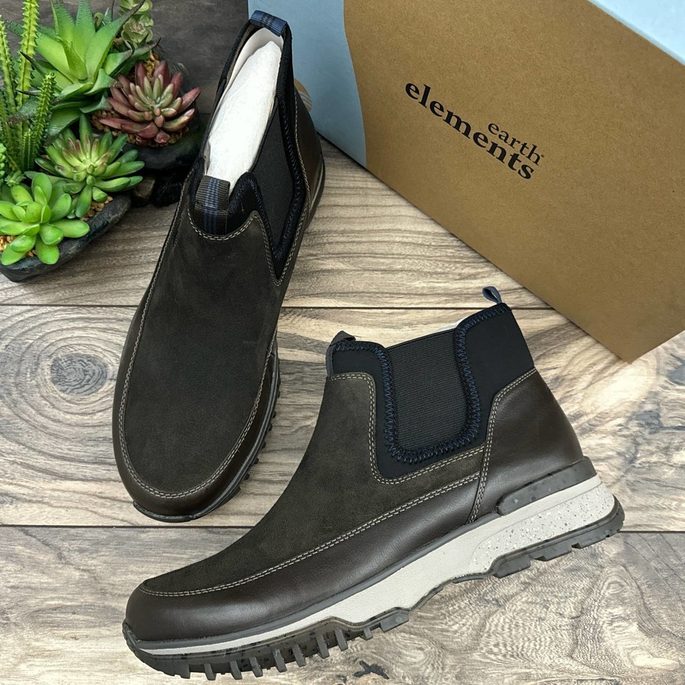 NIB Earth Elements 10.5M Skill Chukka Snow Winter Lug Sole Boots Suede Charcoal